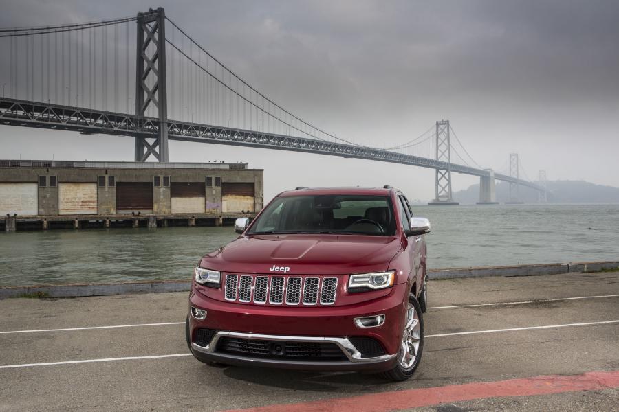  Jeep Grand Cherokee Summit 2014 года  (фото 60 из 61)